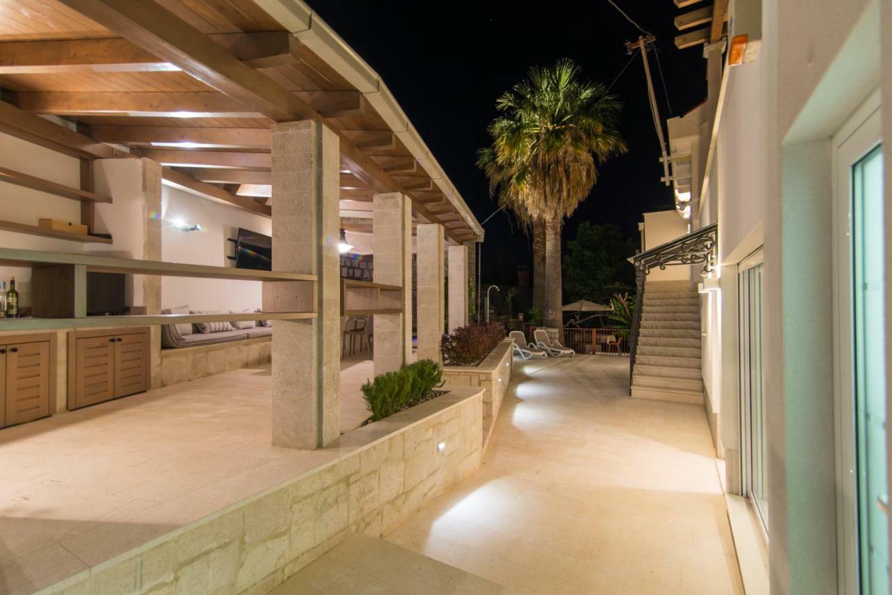 Villa Hurem Trogir Exterior photo